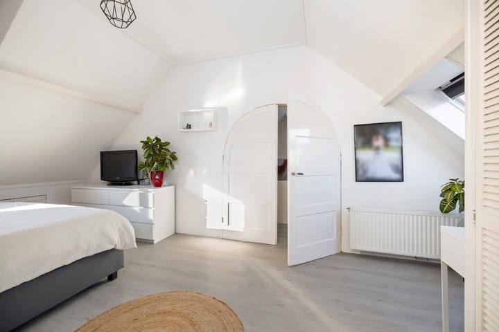 Photo 28 of Johannes Sinthenstraat 57