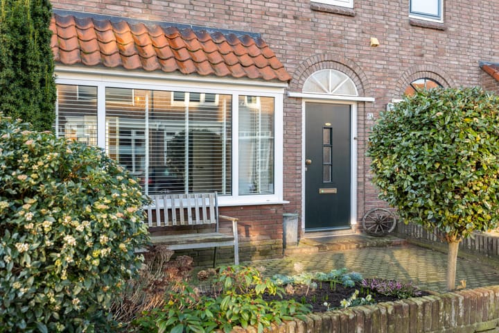 Photo 33 of Johannes Sinthenstraat 57