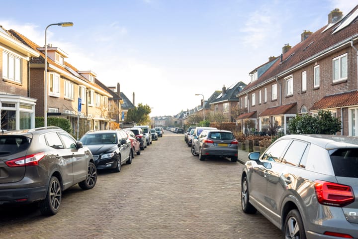 Photo 34 of Johannes Sinthenstraat 57