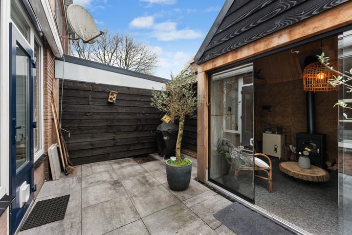 Foto 36 van Troelstrastraat 39