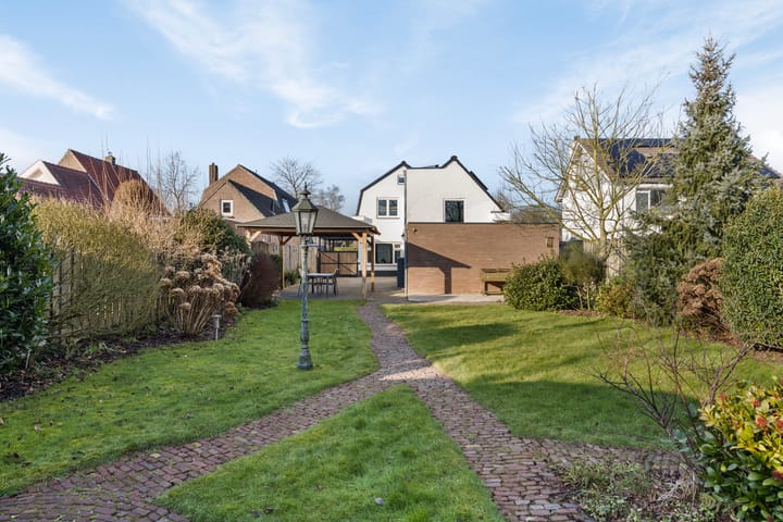 Foto 42 van Tilburgseweg 10