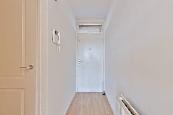 Foto 6 van Adriaan van Bergenstraat 304