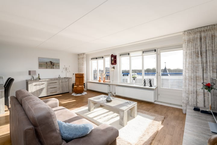 Photo 6 of Van Knobelsdorffplein 74