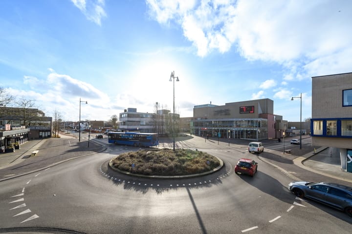 Photo 23 of Van Knobelsdorffplein 74