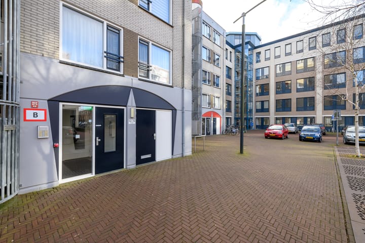 Photo 24 of Van Knobelsdorffplein 74