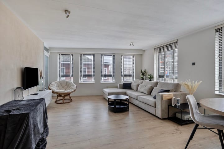 Foto 3 van Piusplein 38-05