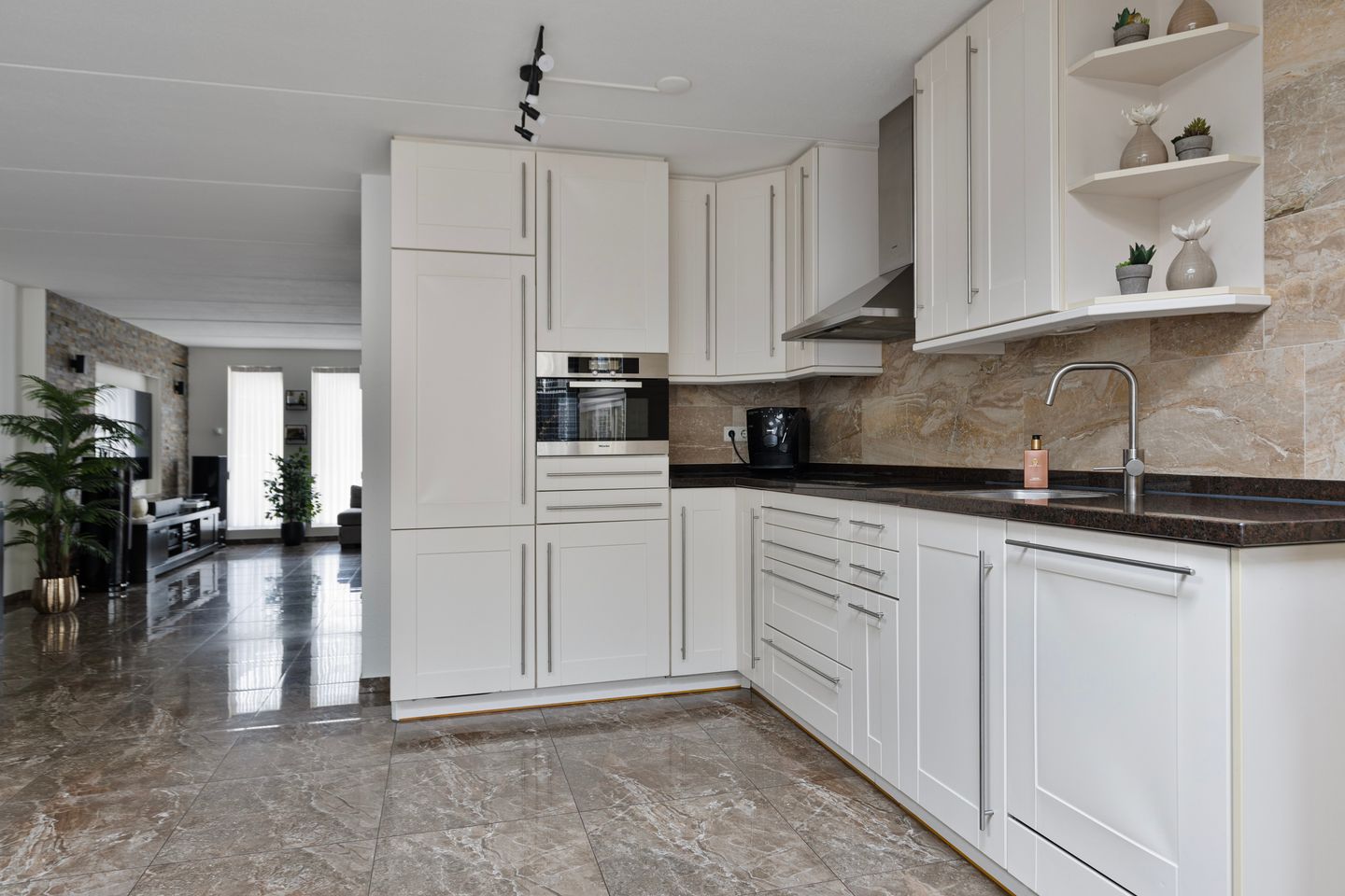 Photo 10 of Nierslaan 21