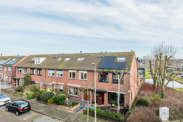 Foto 2 van Prof. Dr. W. Glasbergenlaan 2