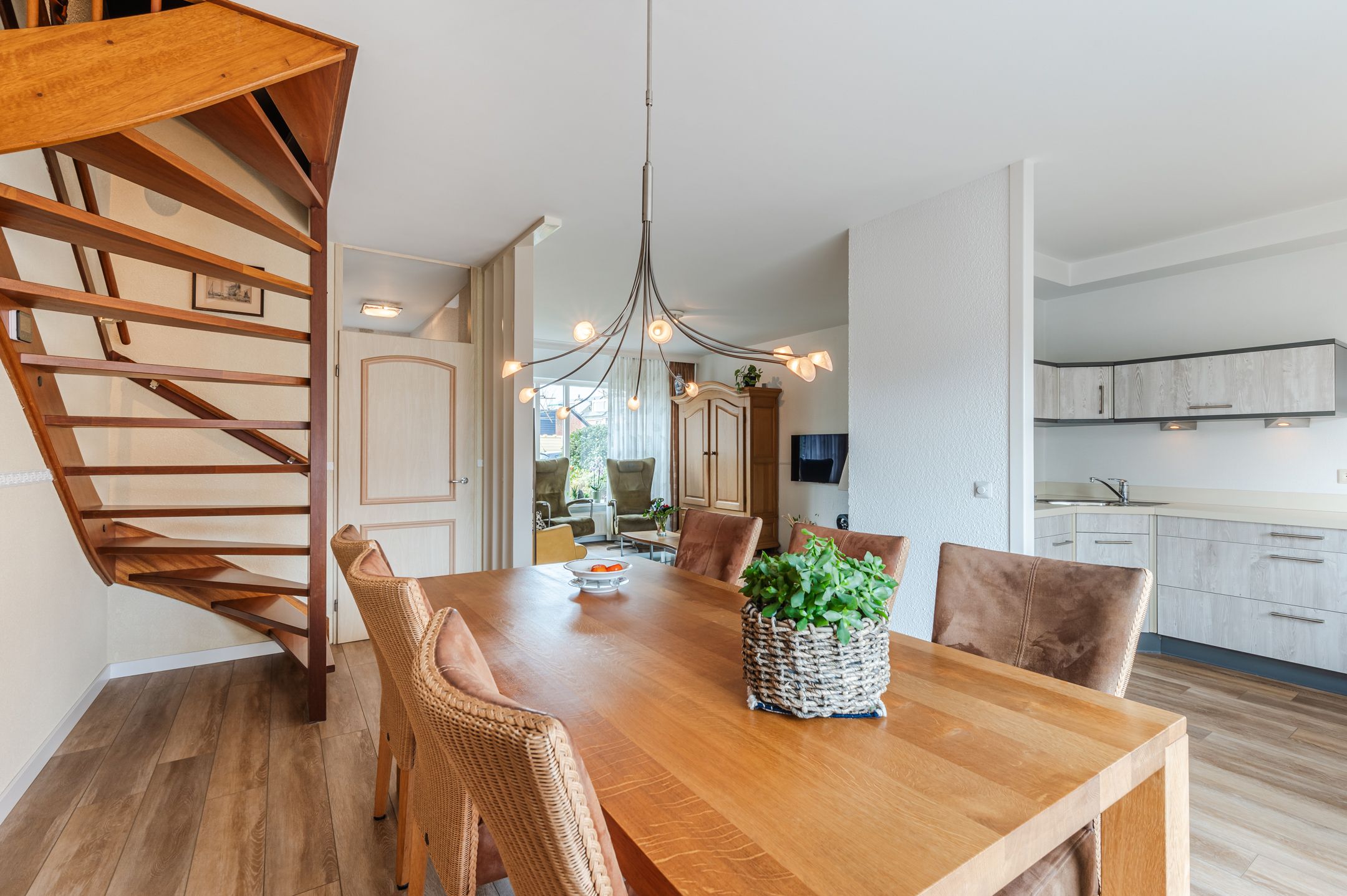 Foto 12 van Prof. Dr. W. Glasbergenlaan 2