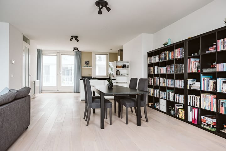 Foto 25 van Jacobstraat 41