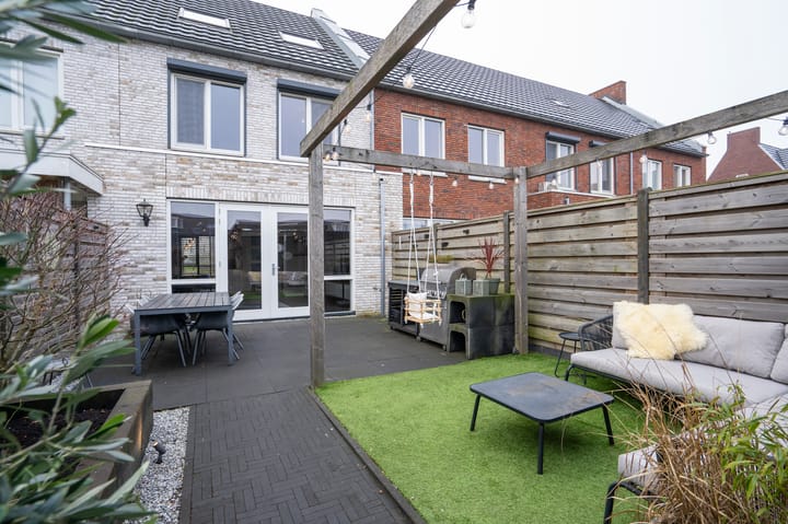 Foto 30 van Sergeant 7