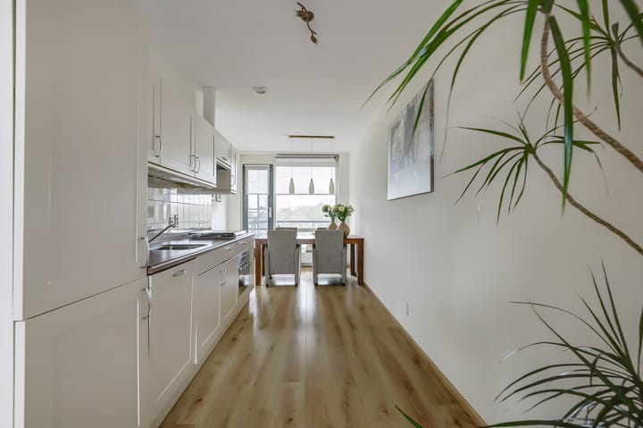 Foto 11 van De Vliegerstraat 134