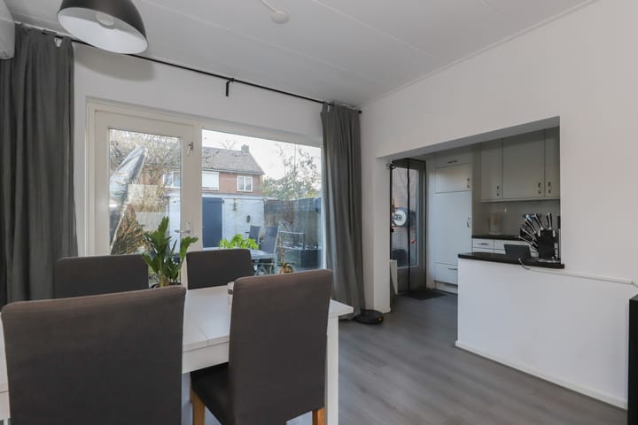 Foto 9 van Saffierstraat 8