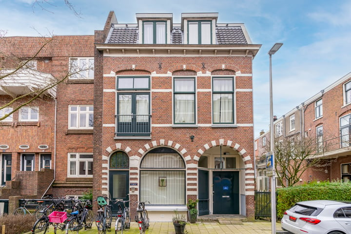 Bekijk foto van M.H. Trompstraat 9 B