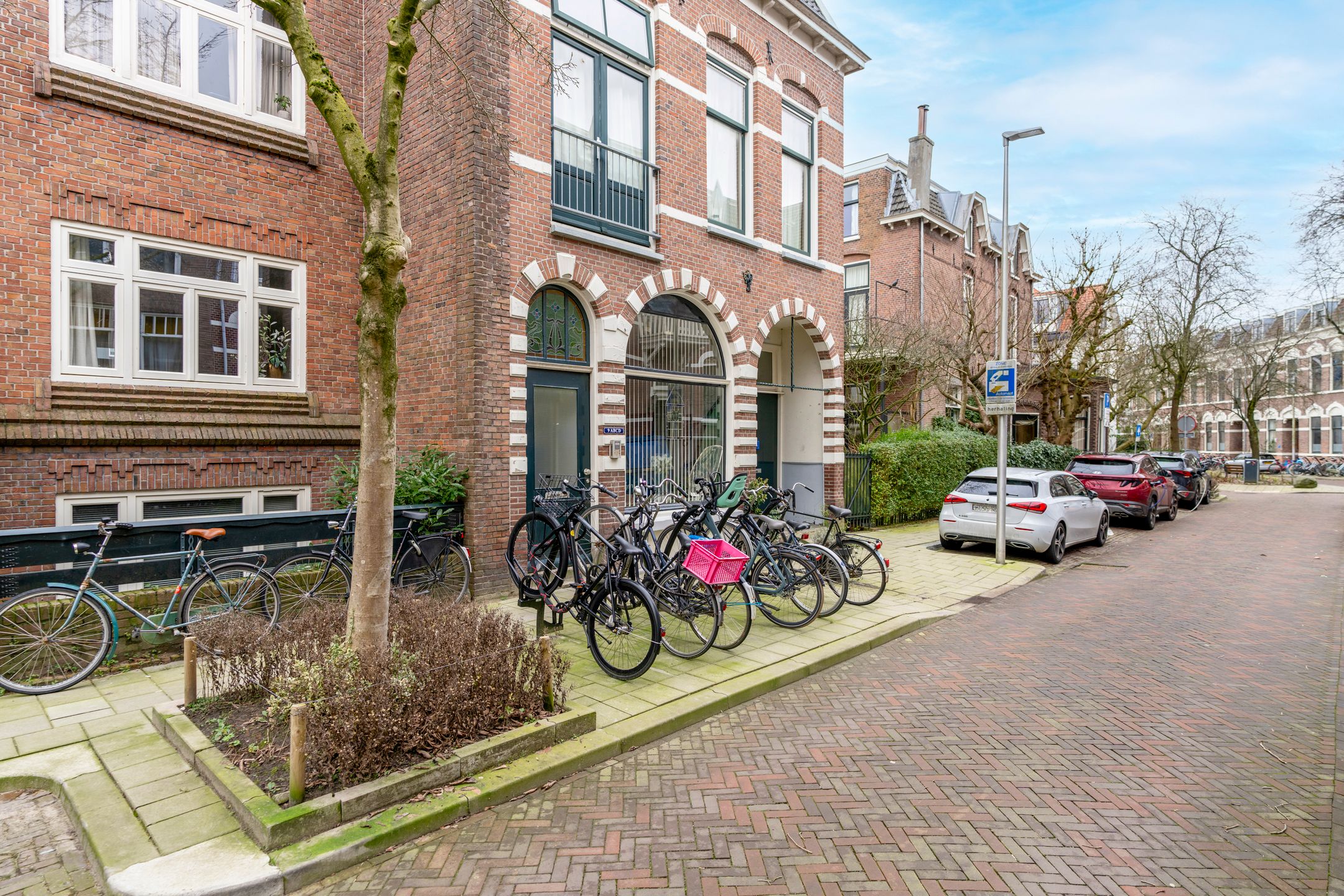 Photo 6 of M.H. Trompstraat 9-B