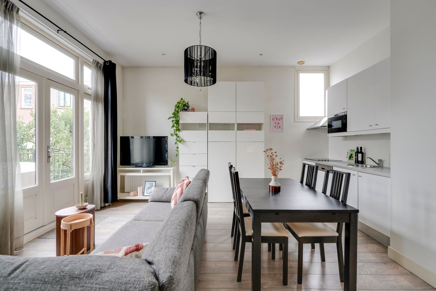 Photo 10 of M.H. Trompstraat 9-B