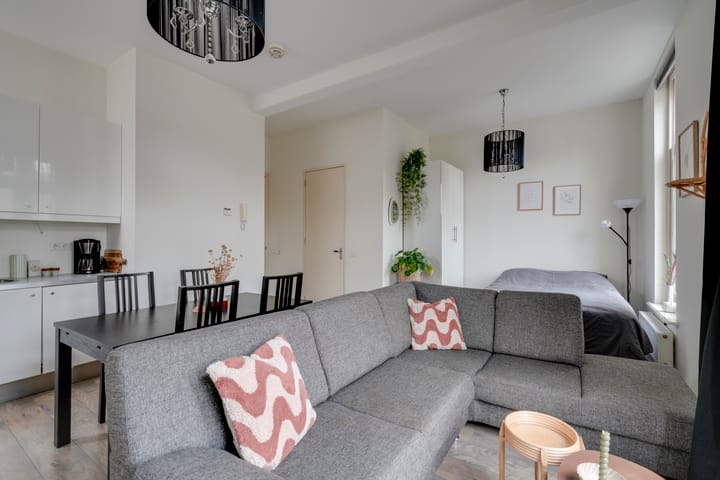 Foto 16 van M.H. Trompstraat 9-B