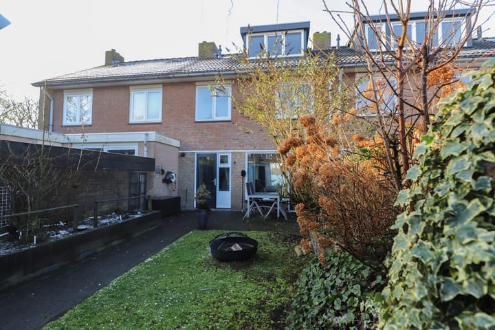 Foto 41 van Saffierstraat 8