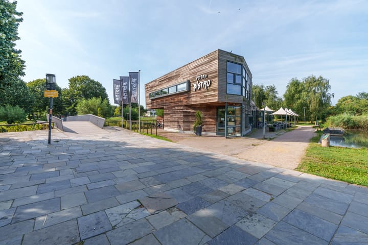 Foto 34 van M.H. Trompstraat 9-B