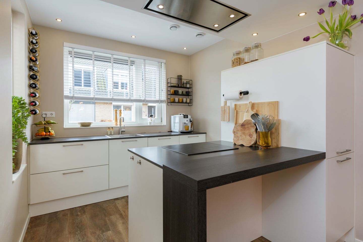 Photo 4 of Willem Kolffweg 11