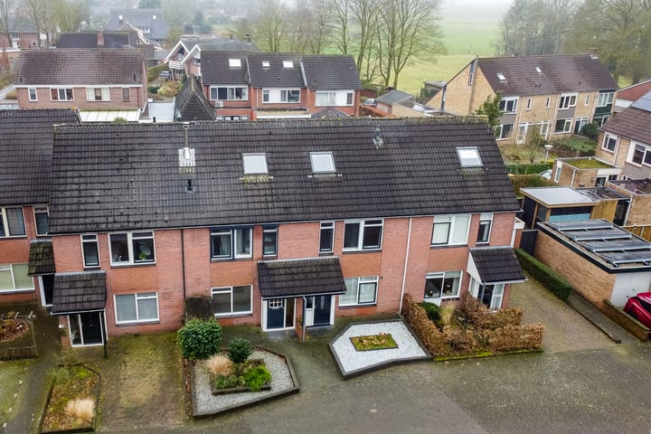 Foto 1 van Nieuwenhuisstraat 9