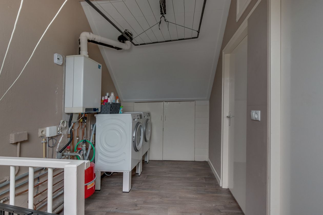 Foto 24 van Nieuwenhuisstraat 9