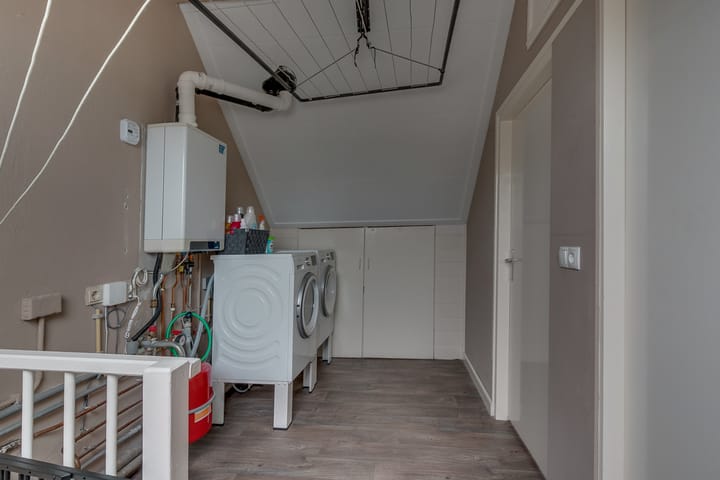 Foto 24 van Nieuwenhuisstraat 9