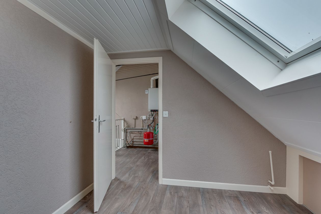 Foto 27 van Nieuwenhuisstraat 9