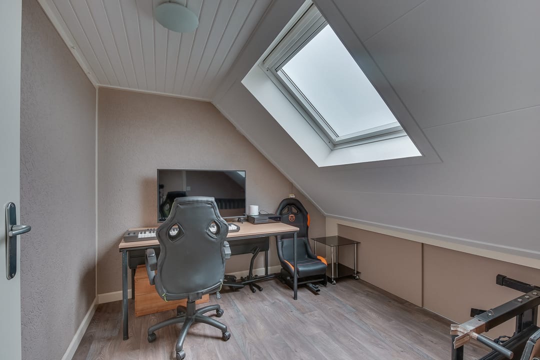 Foto 28 van Nieuwenhuisstraat 9