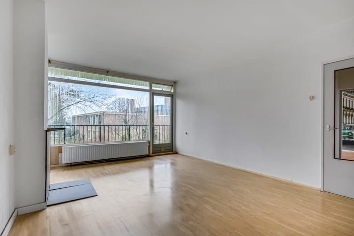 Foto 12 van Jan Th. Tooroplaan 121