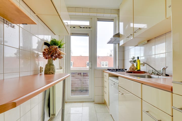 Foto 9 van Linnaeusstraat 10-BS