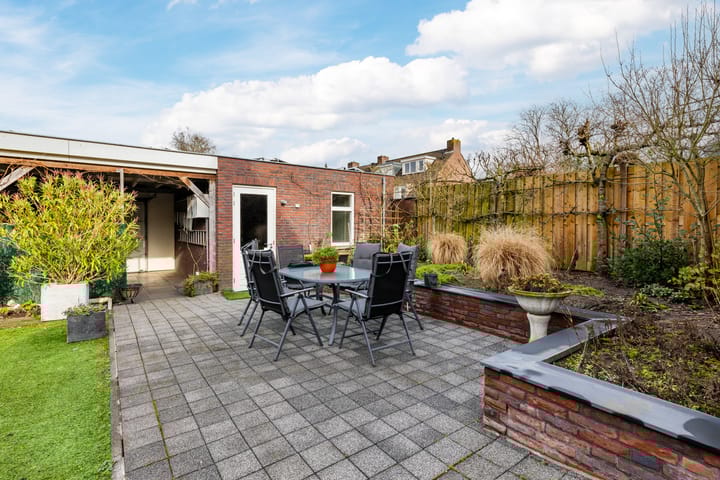 Foto 43 van Kerkstraat 9