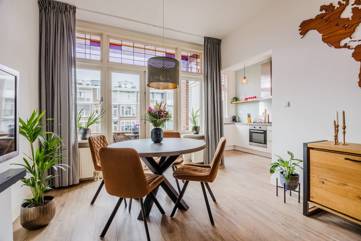 Foto 14 van Van den Hoonaardstraat 14-C