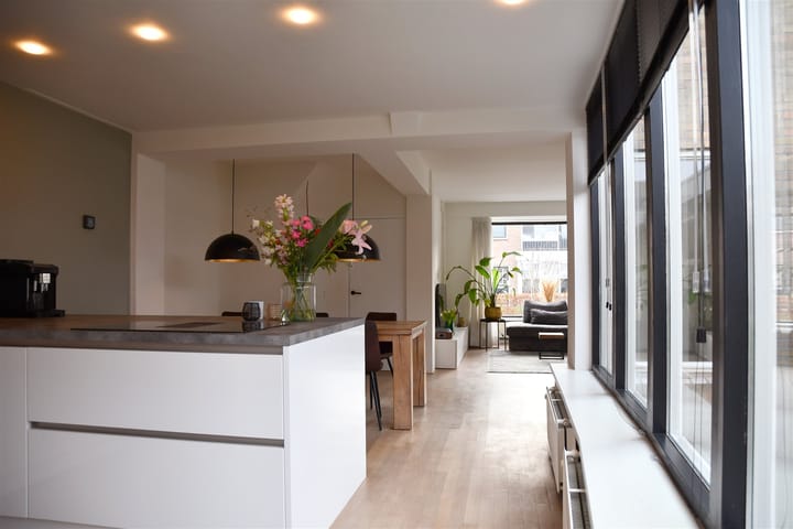 Foto 12 van Kymmellstraat 11