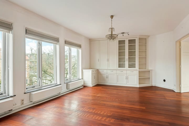 Foto 13 van Burgemeester Weertsstraat 85-3