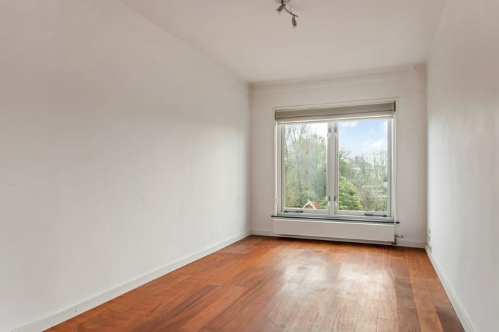 Foto 15 van Burgemeester Weertsstraat 85-3