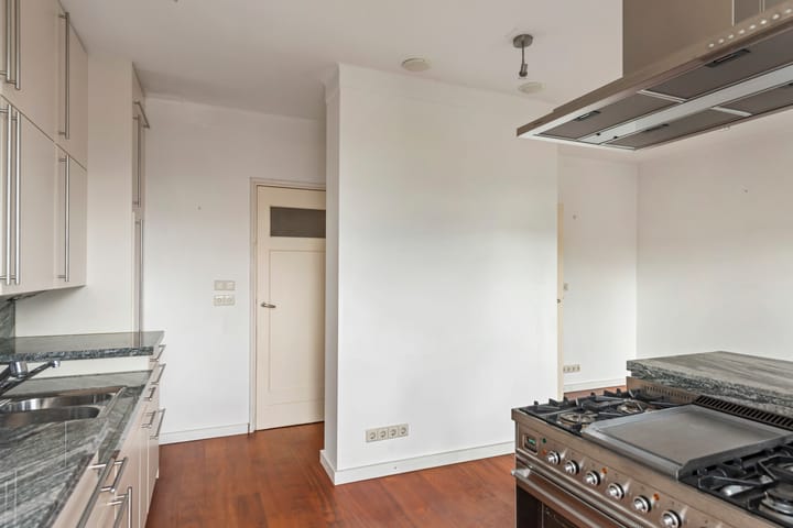 Foto 24 van Burgemeester Weertsstraat 85-3