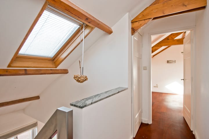 Foto 30 van Burgemeester Weertsstraat 85-3