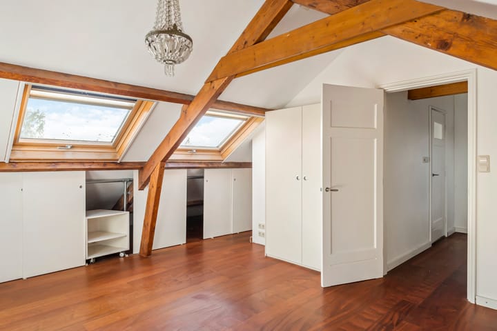 Foto 35 van Burgemeester Weertsstraat 85-3