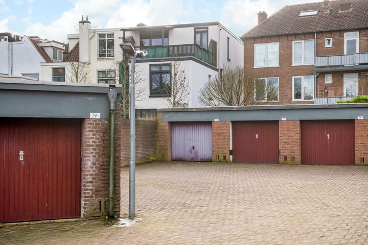 Foto 40 van Burgemeester Weertsstraat 85-3