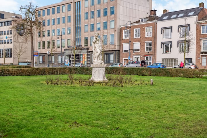 Foto 21 van Jansbinnensingel 12-2