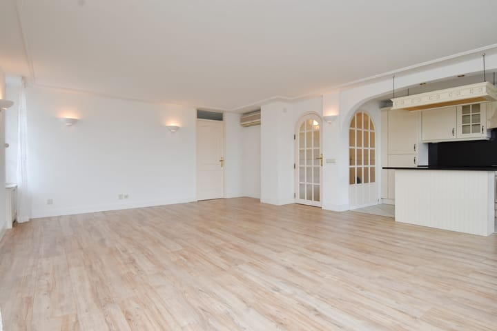 Foto 21 van Azaleapad 16