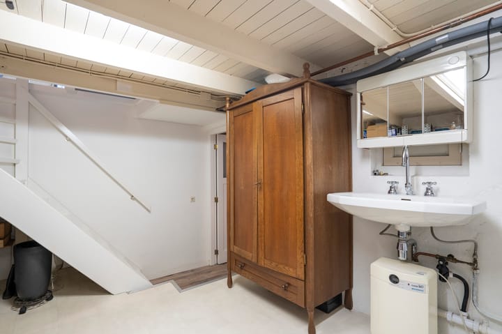 Photo 30 of Waaldijk 14