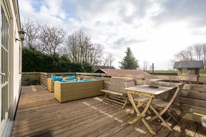 Photo 34 of Waaldijk 14