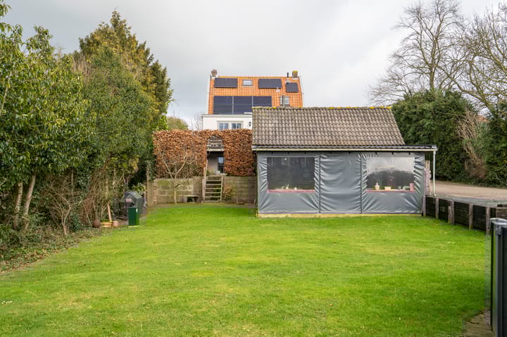 Photo 40 of Waaldijk 14