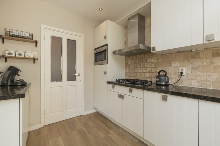 Foto 10 van Vuurbaakstraat 30