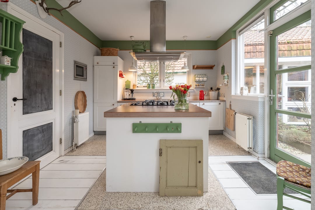 Foto 11 van Melvill van Carnbeelaan 2