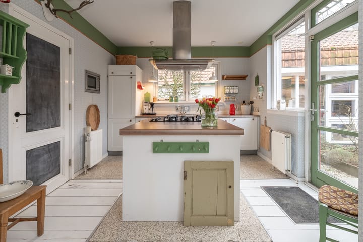 Foto 11 van Melvill van Carnbeelaan 2