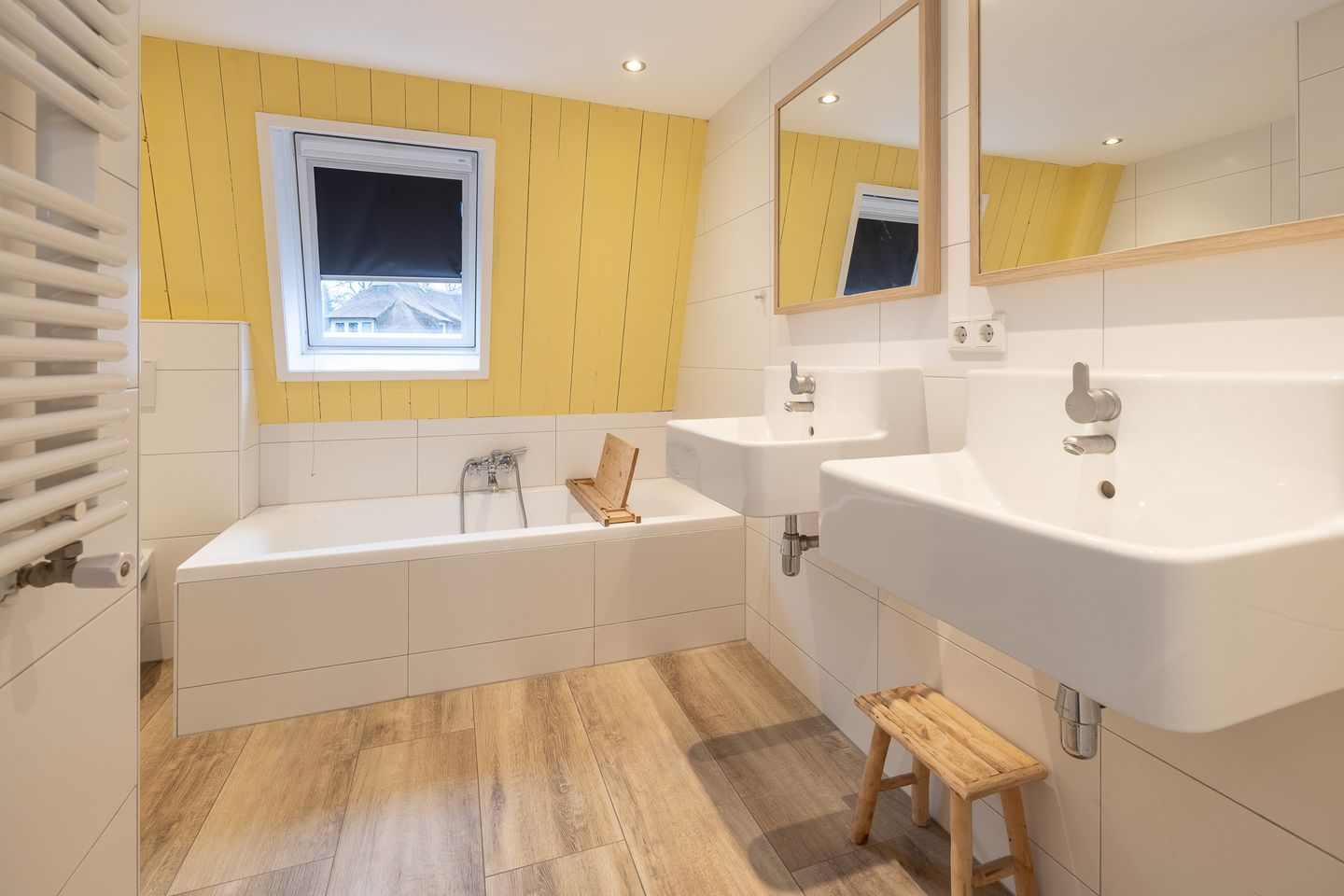 Foto 35 van Melvill van Carnbeelaan 2