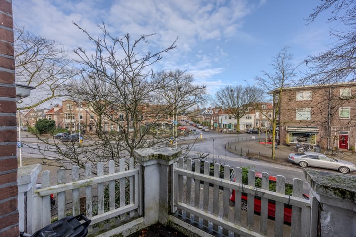 Foto 35 van Van 't Santstraat 14